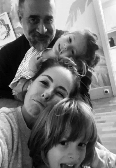 Doğa Rutkay takipçilerini geçmişe götürdü...